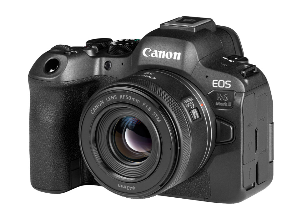 5 Best Camera For Astrophotography - Canon EOS R6 Mark II