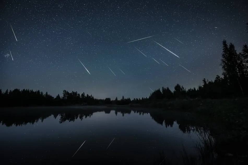 How to photograph meteor showers with astrophotography techniques